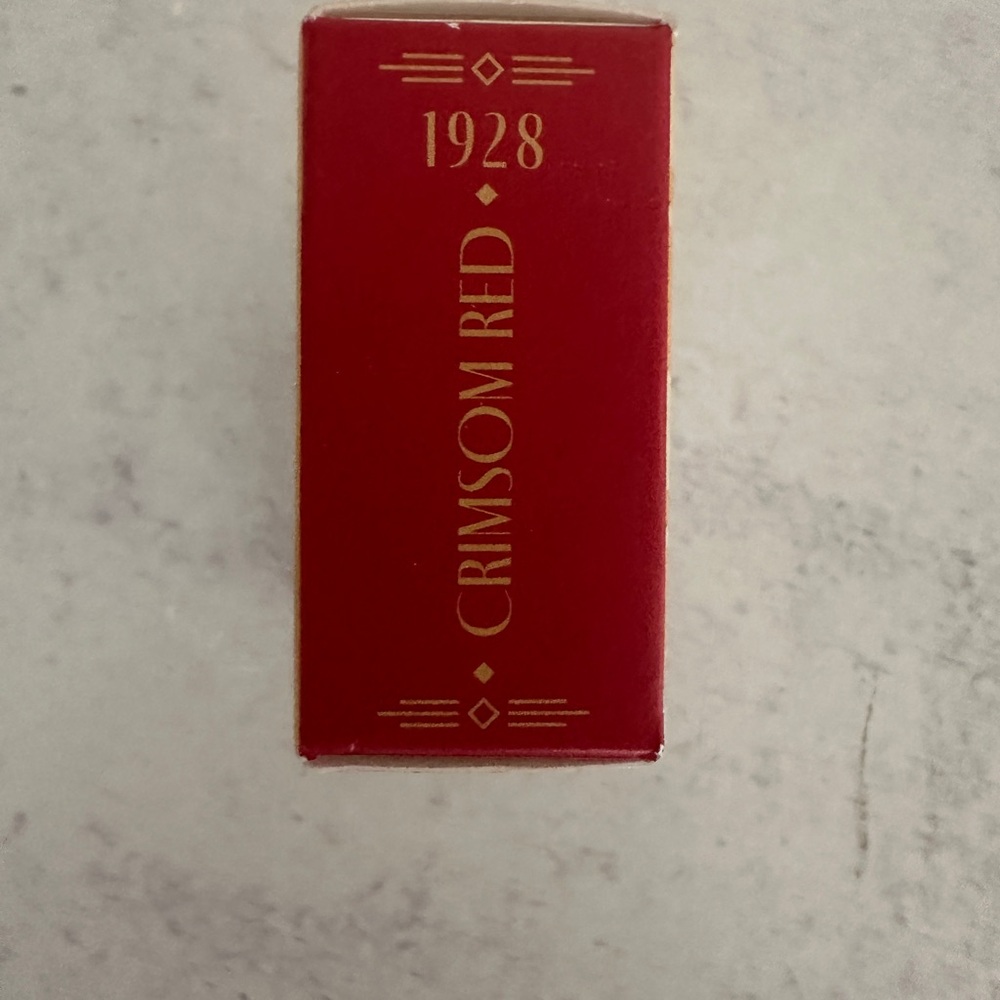 Bésame Cream Rouge for Lips and Cheeks - Crimson Red 1928 - Picture 4 of 4